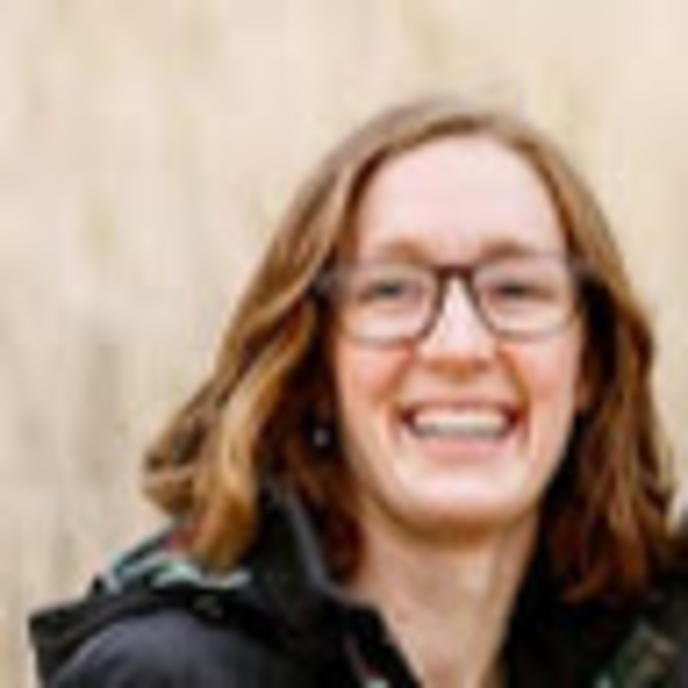 Meet your Posher, Julia